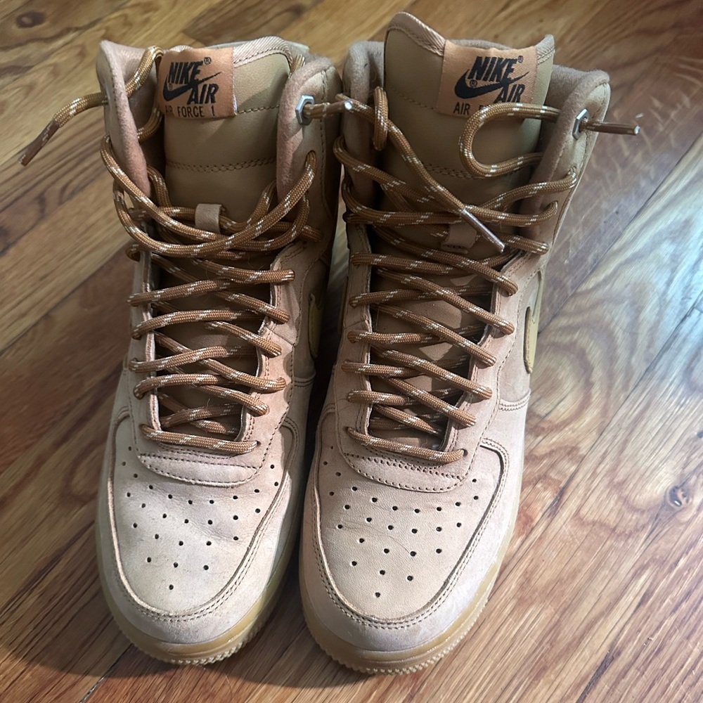 Nike High Tops Men's 7